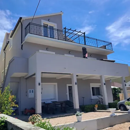 Tonci Tribunj (Sibenik-Knin)