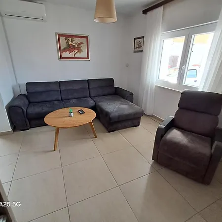 Tonci * Tribunj (Sibenik-Knin)