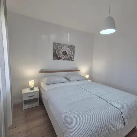Tonci Apartment