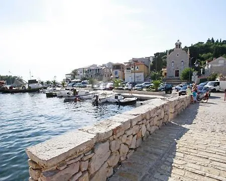Apartment Tonci Tribunj (Sibenik-Knin)