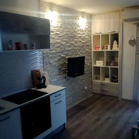 Apartment Tonci Tribunj (Sibenik-Knin)