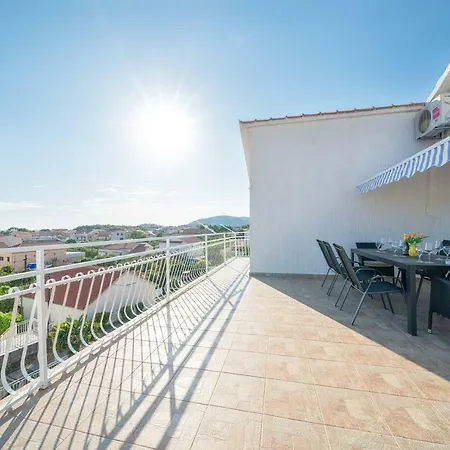 Tonci Tribunj (Sibenik-Knin)